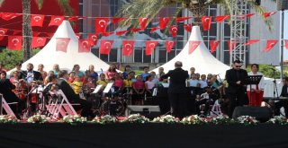 İzmirde 9 Eylül Coşkusu