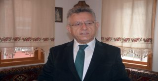 İhtiyaç Sahibi Çocuklara Kırtasiye Yardımı Yapıldı