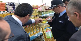 Başkan Toksoy Esnafları Denetledi