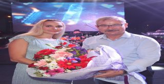 Saruhanlıda Gökçe Rüzgarı Esti