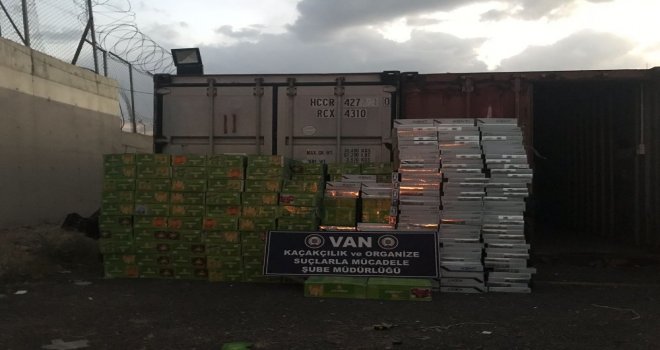 Vanda Kaçak Sigara Ve Nargile Tütünü Operasyonu