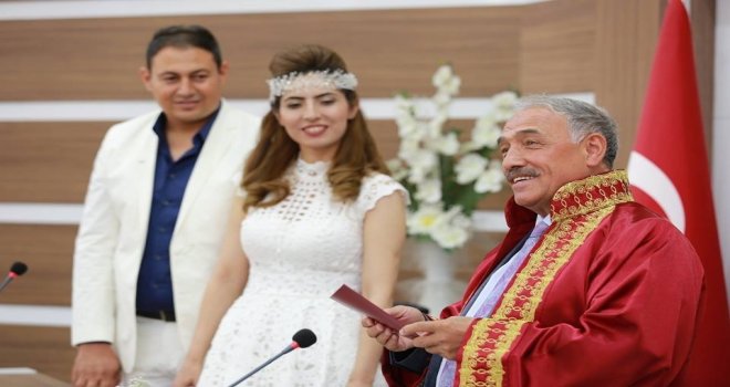 08.08.2018De 14 Çift, Niğde Belediyesinde ‘Evet Dedi