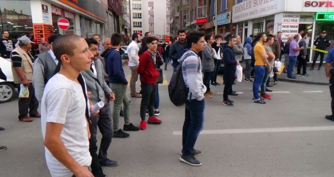 Vatandaşın Bomba Merakı Polisi Çileden Çıkarttı