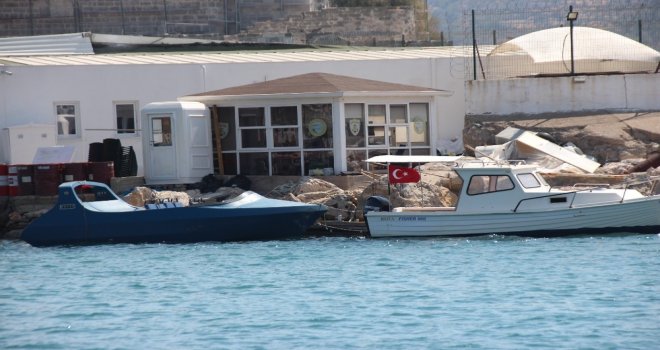Bodrumda Göçmen Teknesi Battı