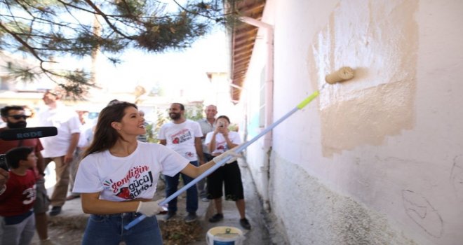 Dünyaca Ünlü Yıldız Amanda Cerny Kapadokyada