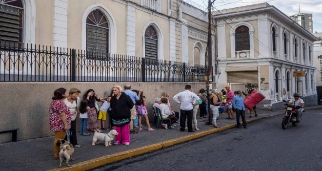 Venezueladaki Deprem Korkuttu