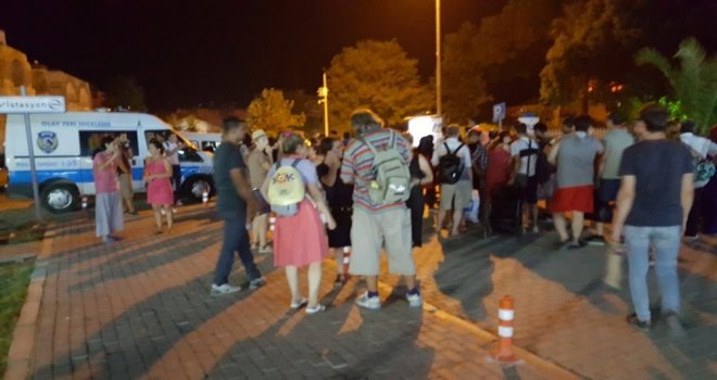 Tren Raydan Çıktı, Faciadan Dönüldü