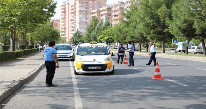 Diyarbakırda Ticari Taksiler Denetleniyor