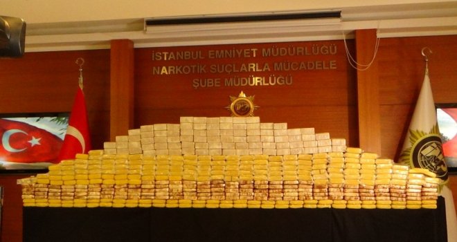 İrandan Yurda Sokulan 220 Kilo Eroin İstanbulda Bir Rezidansta Ele Geçirildi