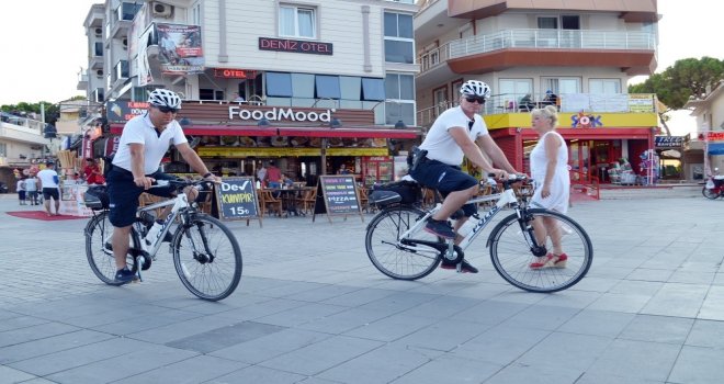 Plajlardaki Güvenlik Bisikletli Polislere Emanet