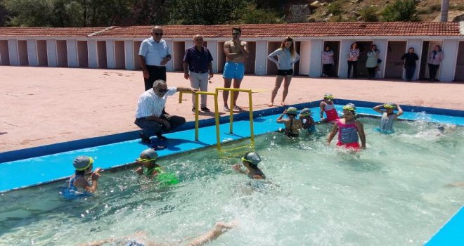 İnönüde Yüzme Bilmeyen Çocuk Kalmayacak