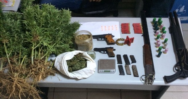 Silah Ve Uyuşturucu Operasyonu