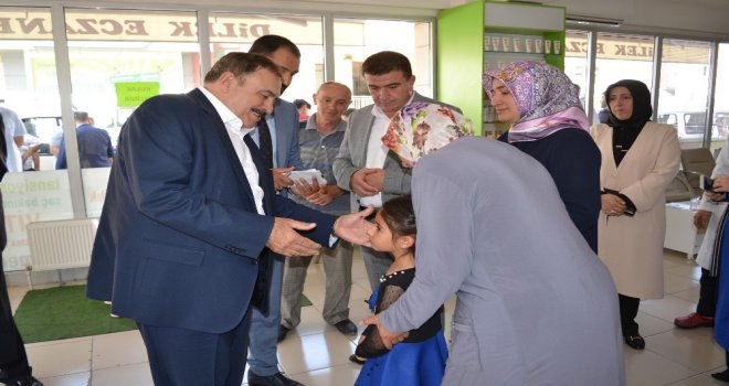 Milletvekili Eroğlundan Baba Ocağı Şuhutta Esnaf Ziyareti