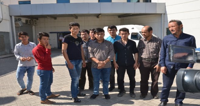 Vinç Kazasında Ölen Afgan Uyruklu 3 İşçinin Arkadaşları Cenazeleri Memleketlerine Gönderilebilmesi İçin Yardım Bekliyor