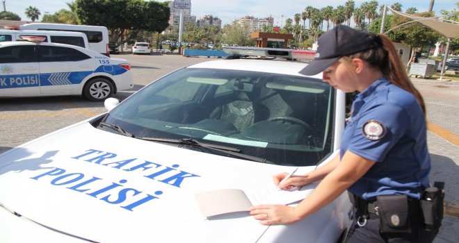 Artık Her Polis Trafik Cezası Yazabilecek