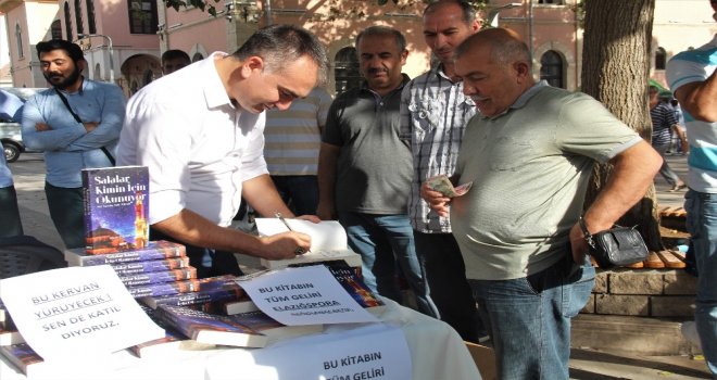 Elazığspora Destek İçin Meydanda İmza Günü Düzenledi