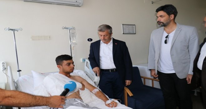 Uğur Işılak Ve Başkan Tahmazoğlu, Kazada Yaralananları Ziyaret Etti