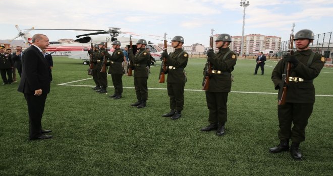 Cumhurbaşkanı Erdoğan, Şehit Anne Ve Bebeğinin Cenaze Töreninde