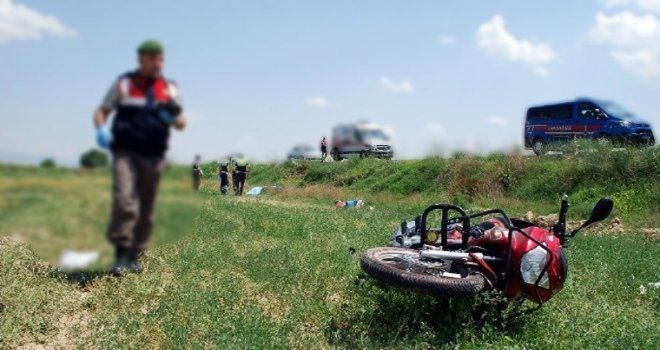 Emette Bayramı Yasa Boğan Kazadaki Beyaz Araç Kayıp