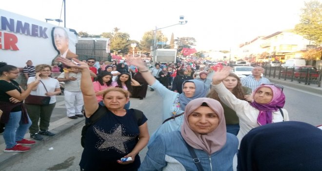 Kısıklıdan Harekete Geçen Vatandaşlar Köprüye Akın Ediyor