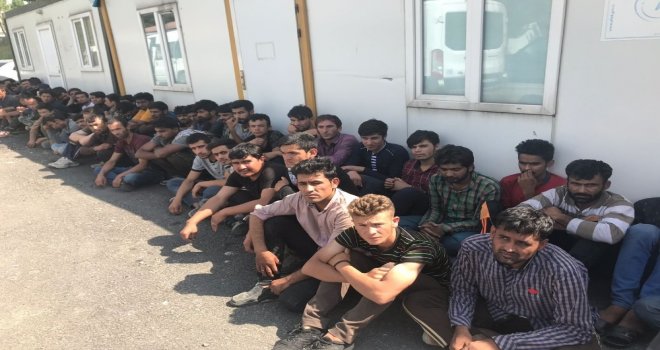 8 Ayda 5 Bin 319 Göçmen Sınır Dışı Edildi