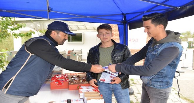 Bartın Üniversitesinde El Ele Güvenli Geleceğe Standı Kuruldu