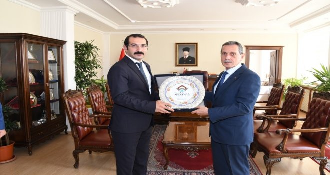 Tayini Çıkan İdare Mahkemesi Başkanı Alper Ergüderden Vali Kalkancıya Veda Ziyareti