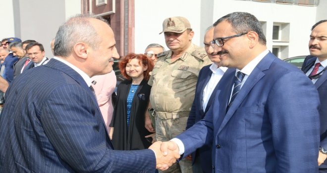 Ulaştırma Ve Altyapı Bakanı Turhan, Giresunda