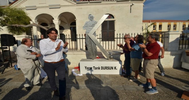 Üç Büyük Sanatçı Foçada Anıtlaştı