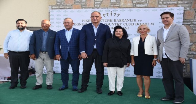 Golf Sahasının Açılış Turnuvasında Ödülleri Dışişleri Bakanı Çavuşoğlu İle Kültür Ve Turizm Bakanı Ersoy Verdi