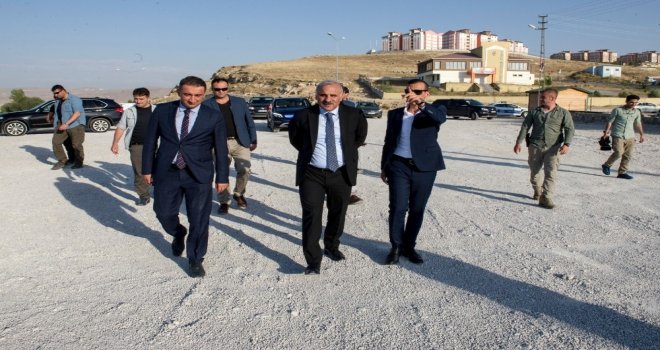 Vali Zorluoğlu, Edremitteki Çalışmaları İnceledi