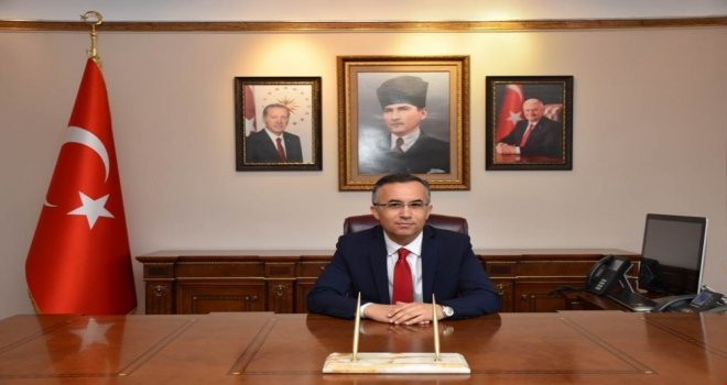 Karabük Protokolü Vatandaşların Bayramını Kutladı