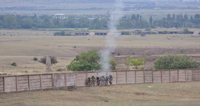 Gürcistanda Türkiyenin De Katıldığı Askeri Tatbikat Sürüyor