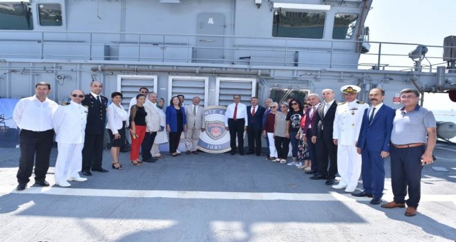 Arama Kurtarma Gemisi Halkın Ziyaretine Açıldı