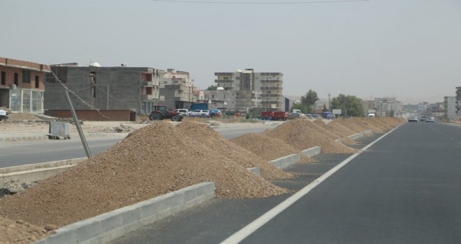 Silopi İpekyolu Refüj Çalışmaları Başladı