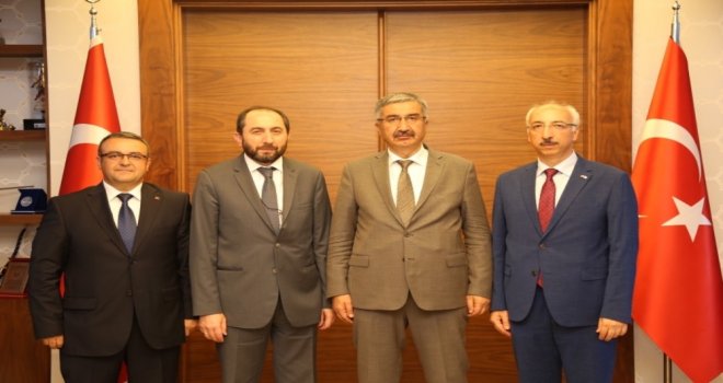 Yeşilay Çorum Şubesinden Vali Kılıça Ziyaret