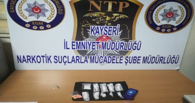 Kayseride Uyuşturucu Operasyonları: 5 Gözaltı