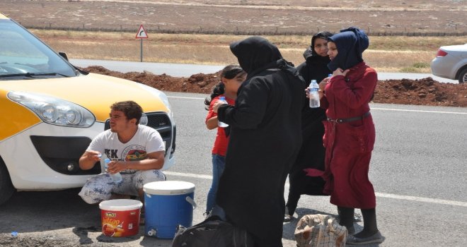 Suriyelilerin Türkiyeye Dönüşü Başladı