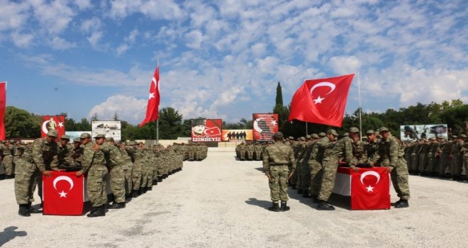 Burdurda Aileleri Gururlandıran Yemin Töreni