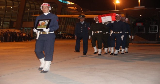 Konyalı Şehit Karağlının Cenazesi Memleketine Getirildi