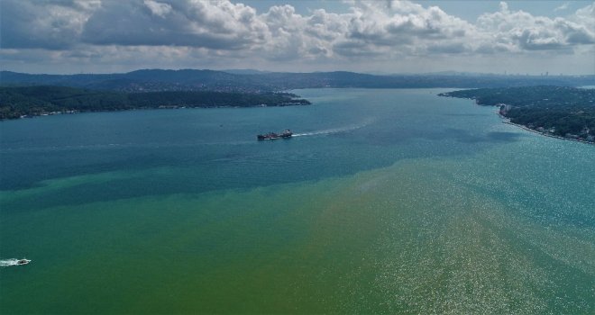 (Özel Haber) Çamura Bulanan İstanbul Boğazı Havadan Görüntülendi