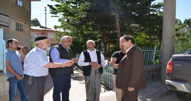 Başkan Bulutlar, Vatandaşlarla Çay İçti İstişarede Bulundu
