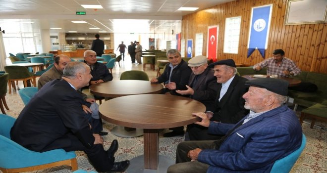 Başkan Aydın, İhtiyarlar Heyetiyle Buluştu