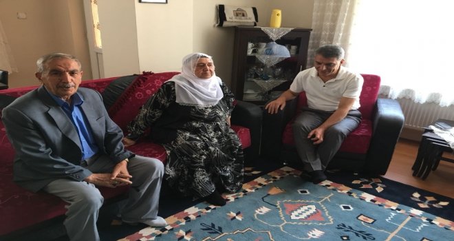 Kaymakam Özkandan Şehit Ve Gazi Yakınlarına Bayram Ziyareti