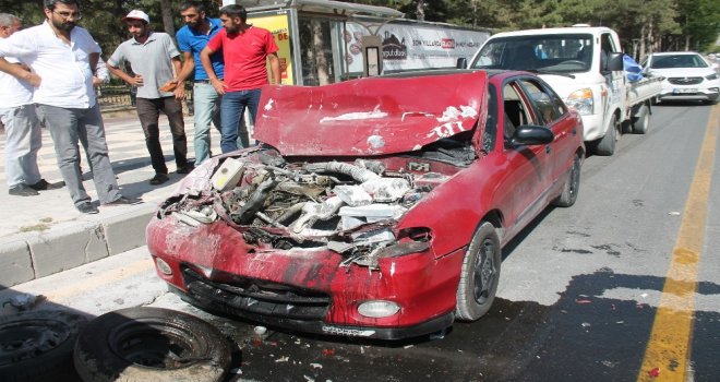 Elazığda 2 Ayrı Trafik Kazası: 7 Yaralı