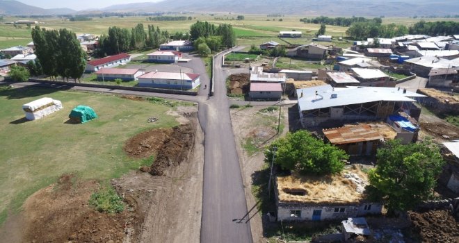 Yakutiye, 31Nci Köyü Asfaltlıyor