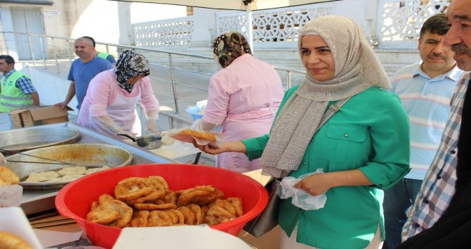 15 Temmuz Şehitlerinin Her Biri İçin Bir Fidan