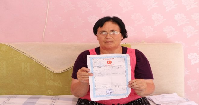 (Özel) Ölüm Tehdidiyle Eşinden Ayrıldı Sokağa Atıldı
