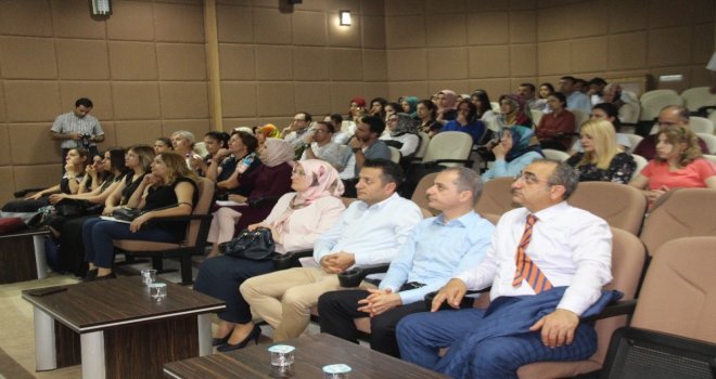 Elazığda Yenidoğan Canlandırma Eğitimi