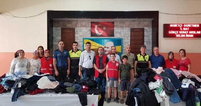 İhtiyaç Sahiplerine Bayram Öncesi Kıyafet Yardımı